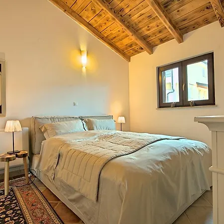 فيلة Beautiful Villa With Swimming Pool In Tar