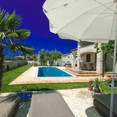 فيلة Beautiful Villa With Swimming Pool In Tar *