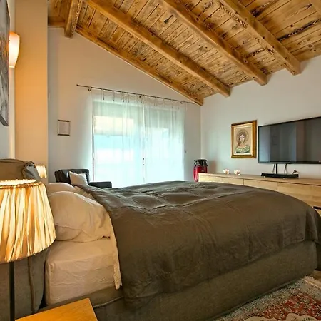فيلة Beautiful Villa With Swimming Pool In Tar