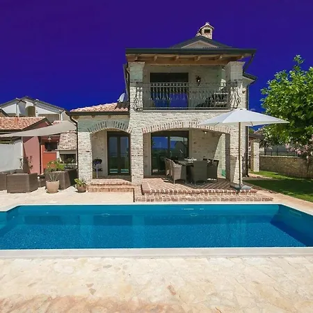 Beautiful Villa With Swimming Pool In Tar * Tar-Vabriga